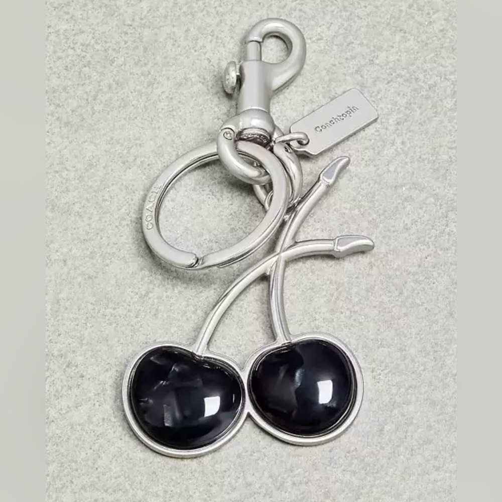 🍒BNWOT-Coach (Coachtopia) Black Cherry Key Chain/Bag Charm